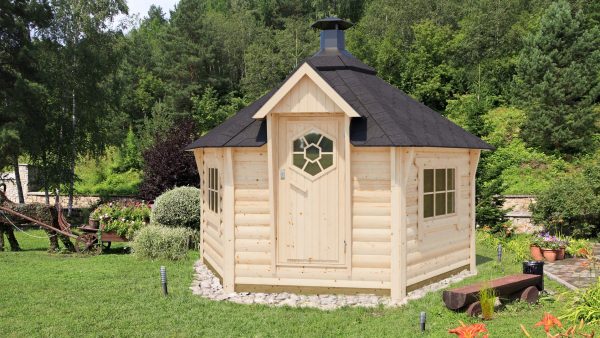 Lesena hišica za žar Nils